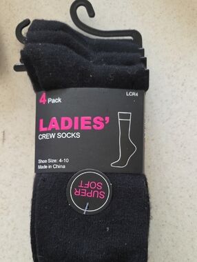 Ladies' Black Crew Socks - 4 Pack